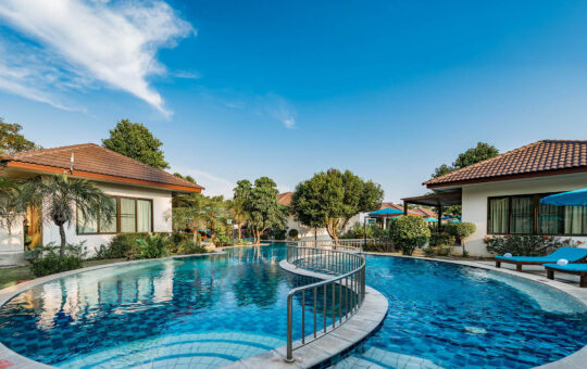 Pool 1