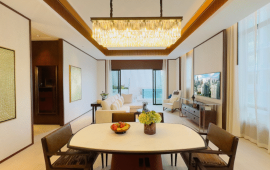 SILQ Hotel & Residence 3