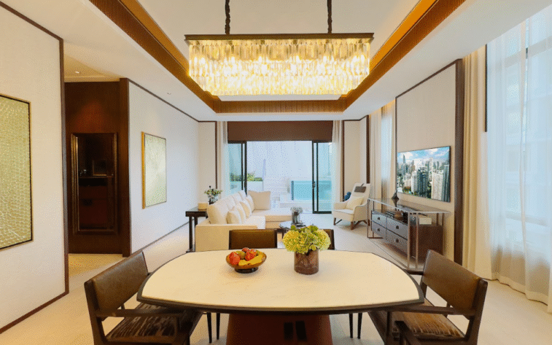 SILQ Hotel & Residence 3