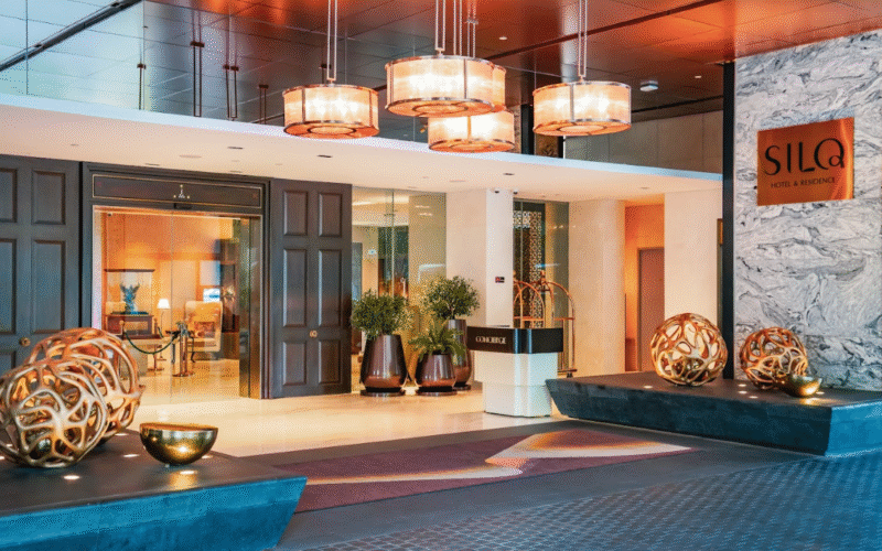 SILQ Hotel & Residence 7