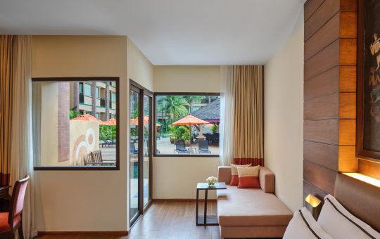 Pool access King Bed-3